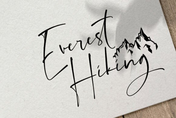 Everest Hiking: The Font That Elevates Your Campaigns